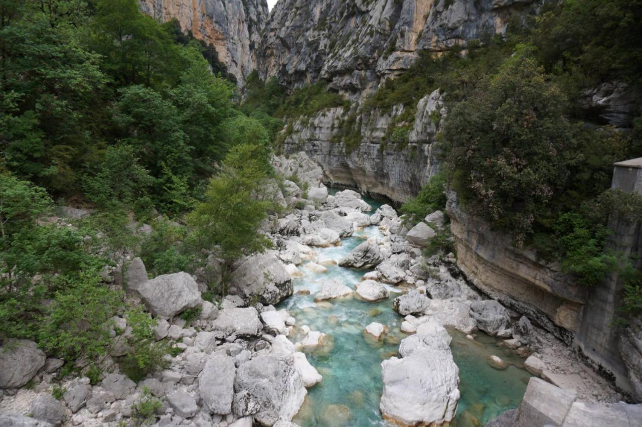 Le Romarin-Topdestination-Aups Luaran gambar